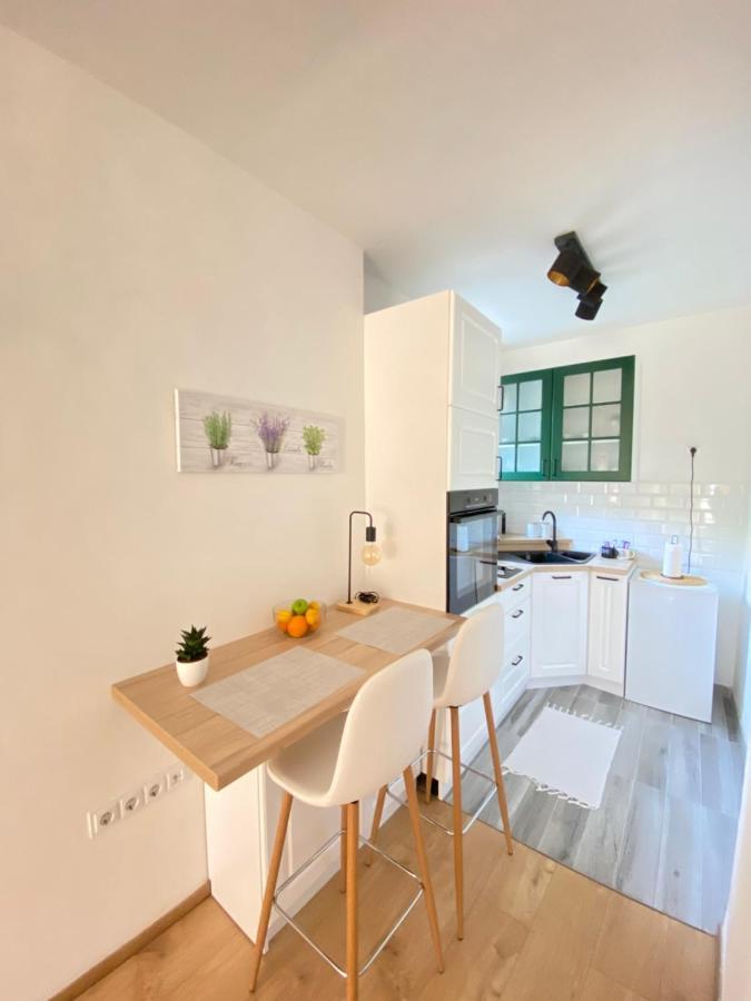 Modern Studio Apartment In The Old Town Sarajevo Exterior photo