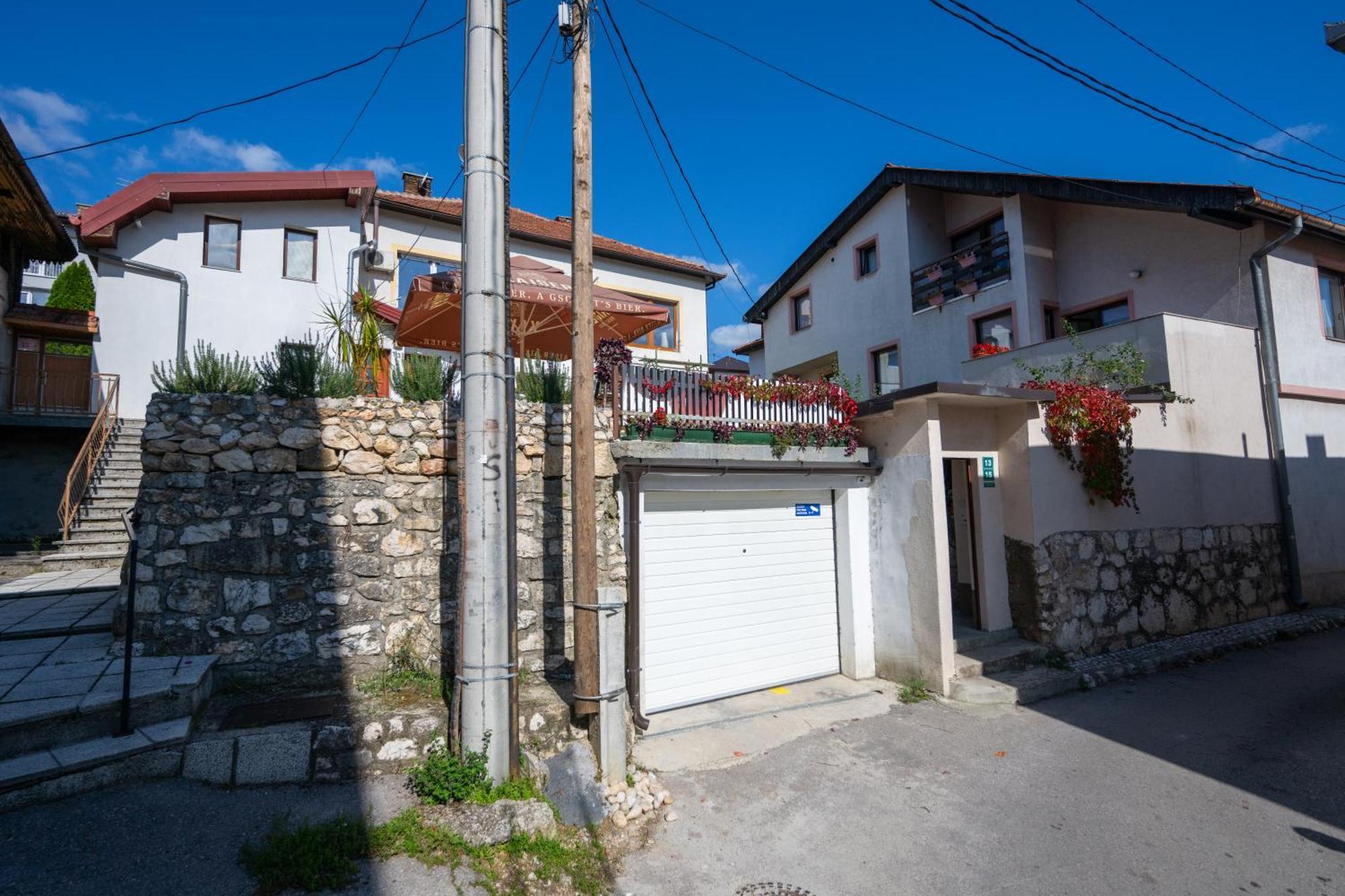 Modern Studio Apartment In The Old Town Sarajevo Exterior photo